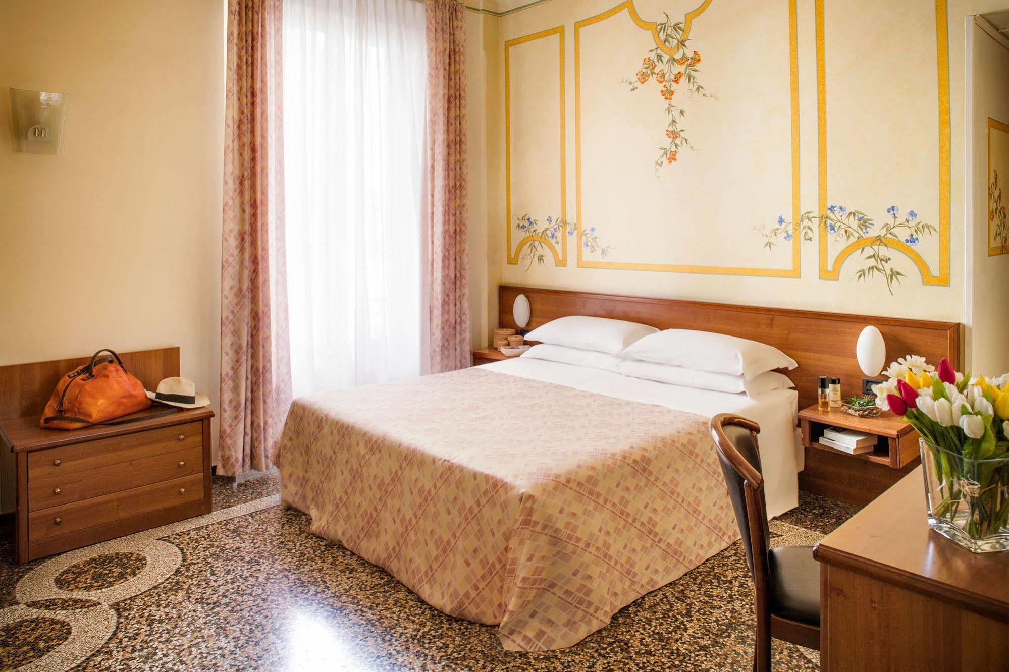 Hotel Riviera Rapallo Exteriér fotografie